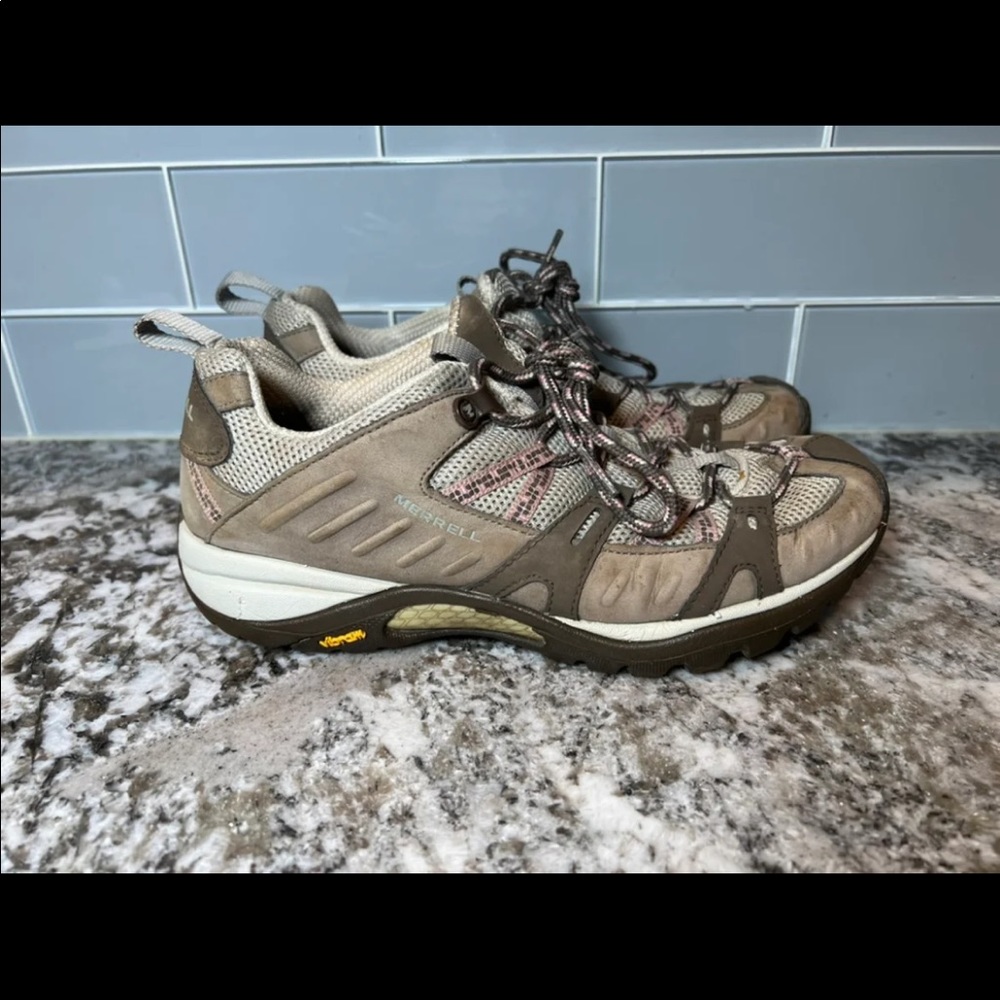 Merrell Q Form Air Cushion Shoe Womens Active Hiking Vibram Sole Size 7.5